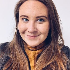 Meet your Posher, Lauren